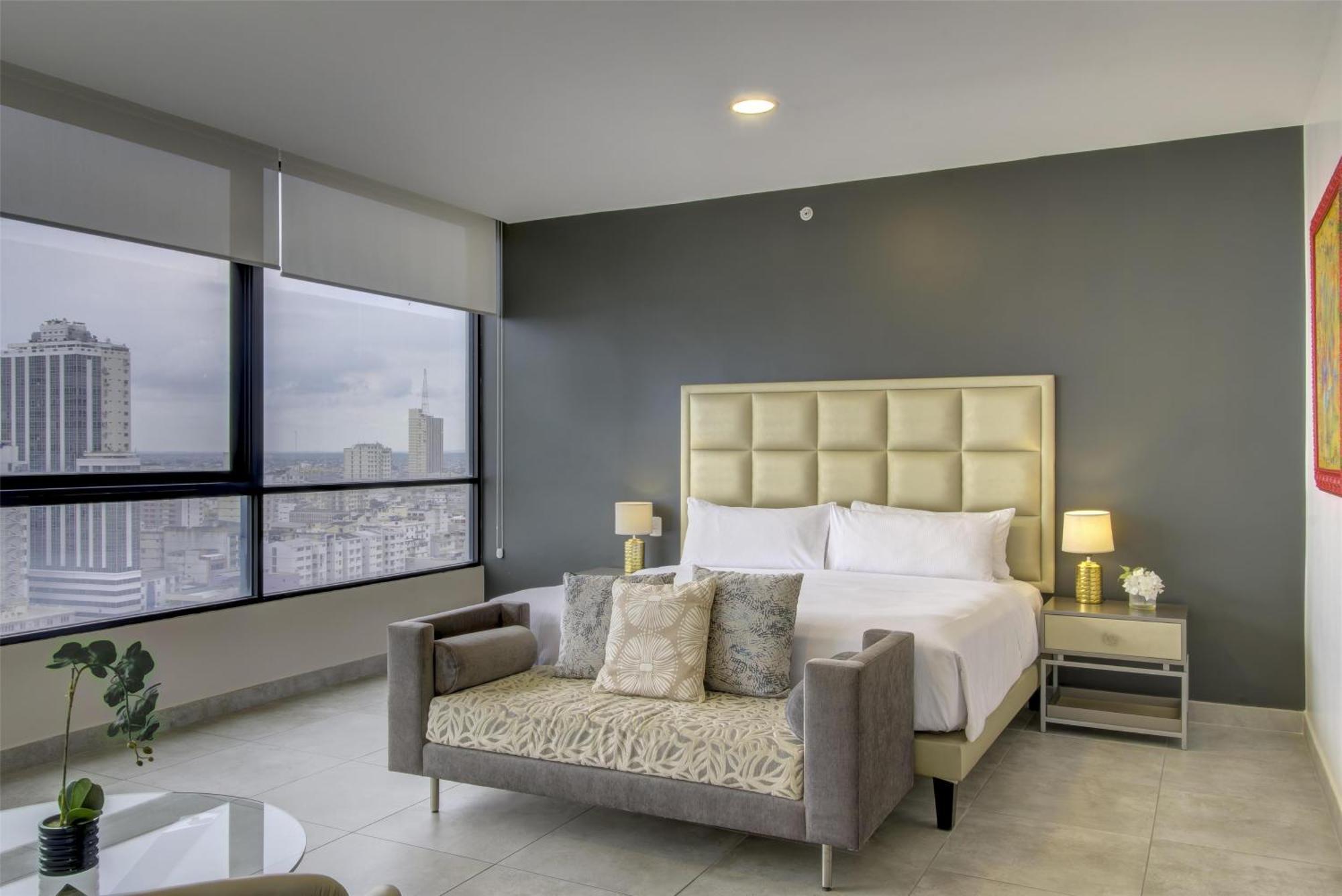 فندق Doubletree By Hilton جواياكيل المظهر الخارجي الصورة